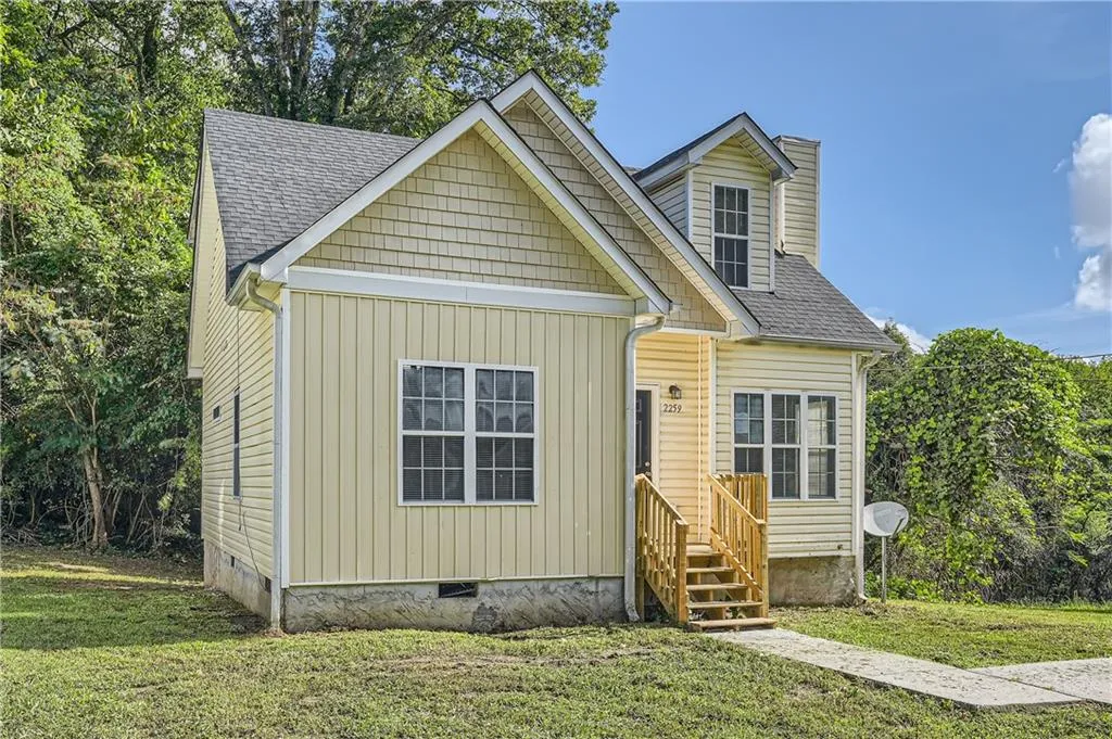 2259 Sisk Street Nw, Atlanta, Georgia 30318, 3 Bedrooms Bedrooms, ,2 BathroomsBathrooms,Residential,For Sale,2259 Sisk Street Nw,7430133