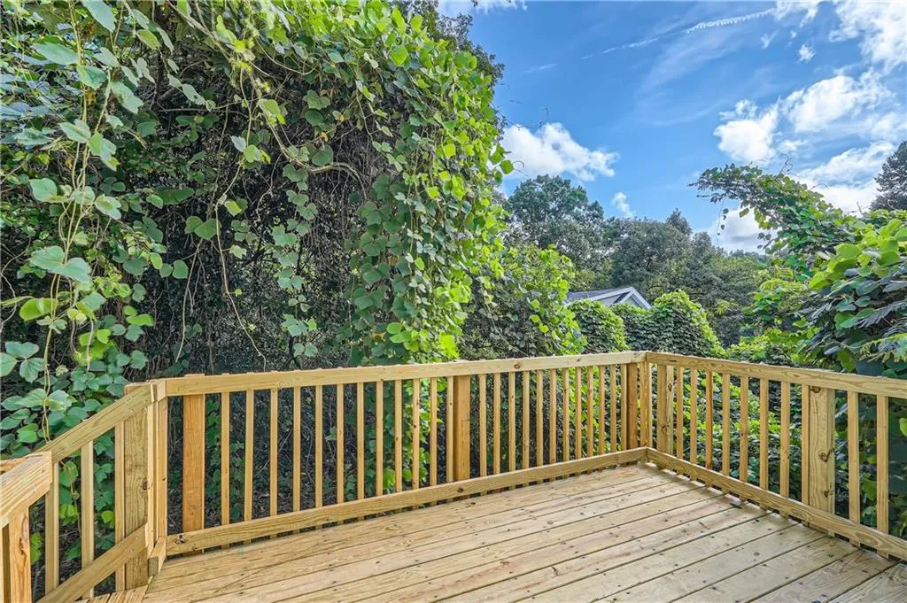 2259 Sisk Street Nw, Atlanta, Georgia 30318, 3 Bedrooms Bedrooms, ,2 BathroomsBathrooms,Residential,For Sale,2259 Sisk Street Nw,7430133