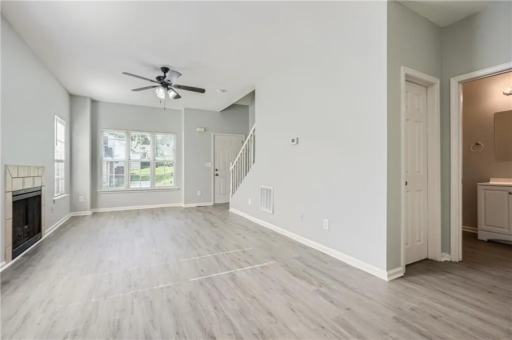 2259 Sisk Street Nw, Atlanta, Georgia 30318, 3 Bedrooms Bedrooms, ,2 BathroomsBathrooms,Residential,For Sale,2259 Sisk Street Nw,7430133