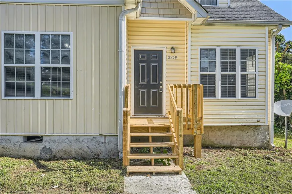 2259 Sisk Street Nw, Atlanta, Georgia 30318, 3 Bedrooms Bedrooms, ,2 BathroomsBathrooms,Residential,For Sale,2259 Sisk Street Nw,7430133