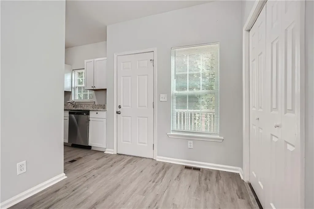 2259 Sisk Street Nw, Atlanta, Georgia 30318, 3 Bedrooms Bedrooms, ,2 BathroomsBathrooms,Residential,For Sale,2259 Sisk Street Nw,7430133