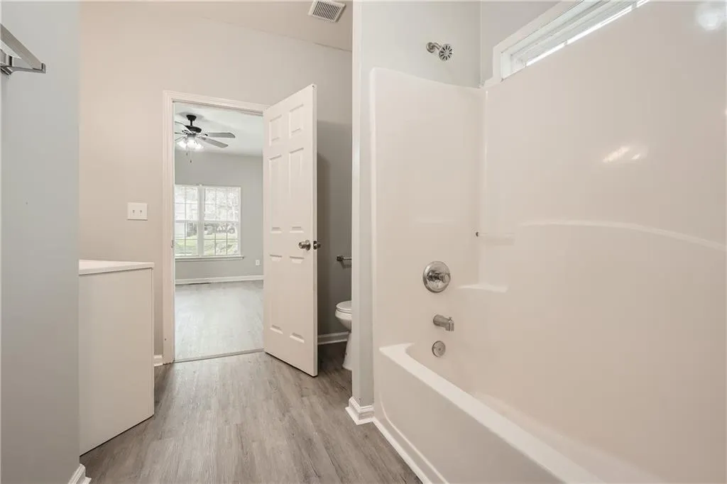 2259 Sisk Street Nw, Atlanta, Georgia 30318, 3 Bedrooms Bedrooms, ,2 BathroomsBathrooms,Residential,For Sale,2259 Sisk Street Nw,7430133