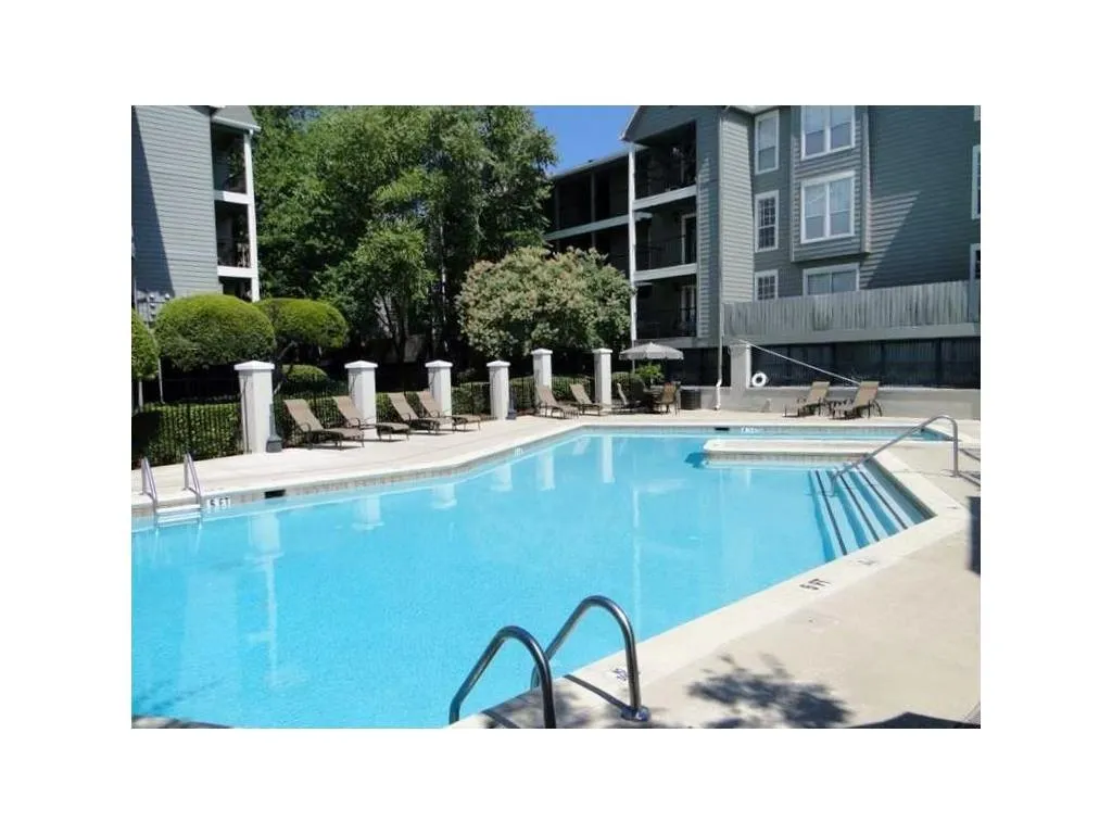 513 Granville Court, Sandy Springs, Georgia 30328, 1 Bedroom Bedrooms, ,1 BathroomBathrooms,Residential,Sold,513 Granville Court,6917367