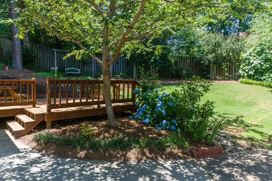 140 Belmont Trace, Sandy Springs, Georgia 30328, 3 Bedrooms Bedrooms, ,2 BathroomsBathrooms,Residential,Sold,140 Belmont Trace,5703789