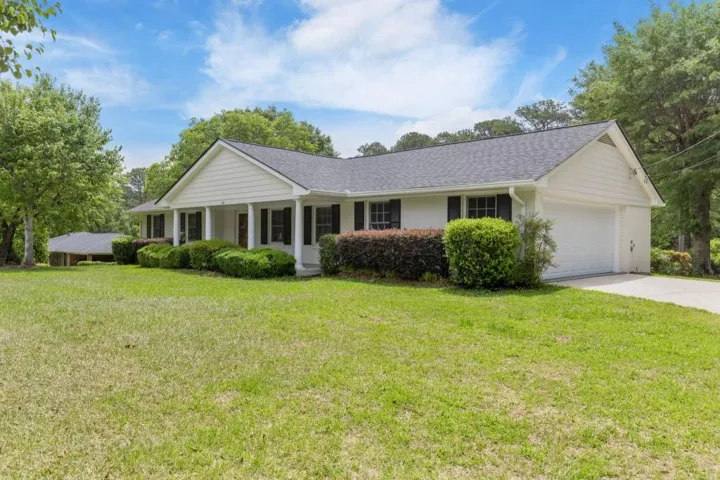 256 Teresa Lane, Loganville, Georgia 30052