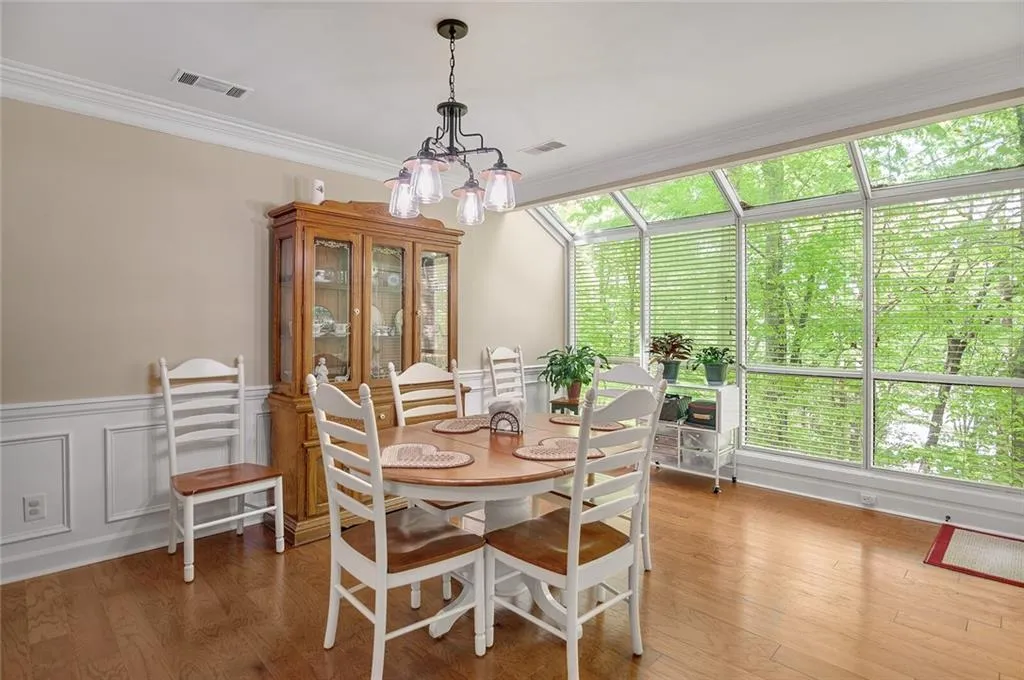 7500 Roswell Road Unit 50, Sandy Springs, Georgia 30350, 3 Bedrooms Bedrooms, ,2 BathroomsBathrooms,Residential,Sold,7500 Roswell Road Unit 50,6871709