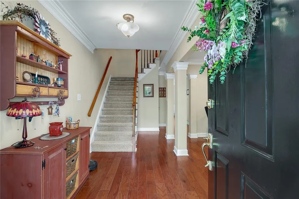 7500 Roswell Road Unit 50, Sandy Springs, Georgia 30350, 3 Bedrooms Bedrooms, ,2 BathroomsBathrooms,Residential,Sold,7500 Roswell Road Unit 50,6871709