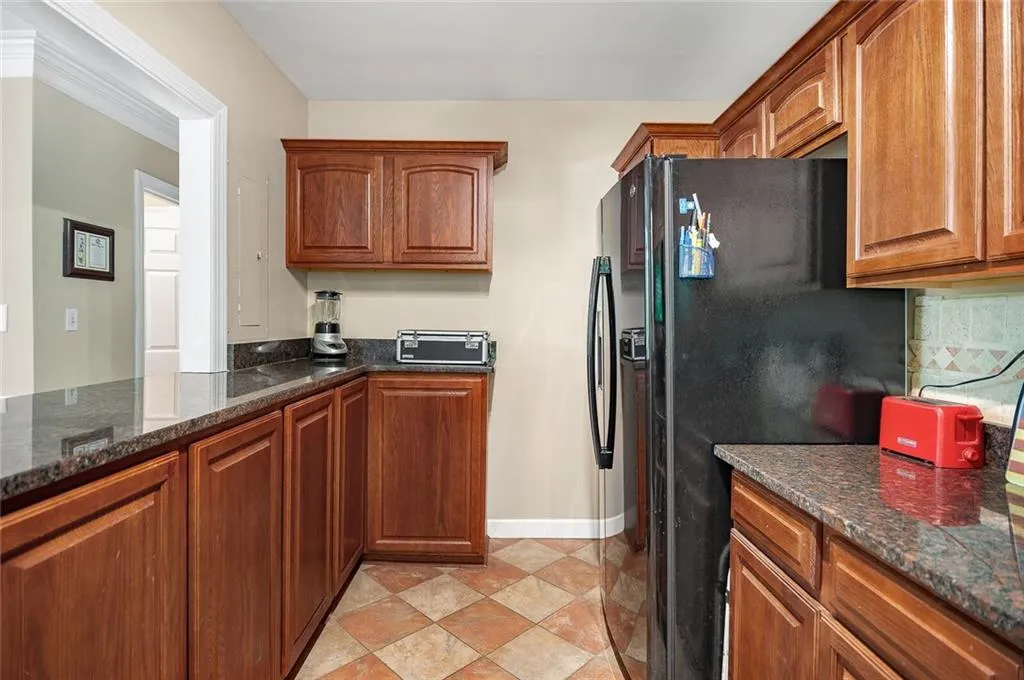 7500 Roswell Road Unit 50, Sandy Springs, Georgia 30350, 3 Bedrooms Bedrooms, ,2 BathroomsBathrooms,Residential,Sold,7500 Roswell Road Unit 50,6871709