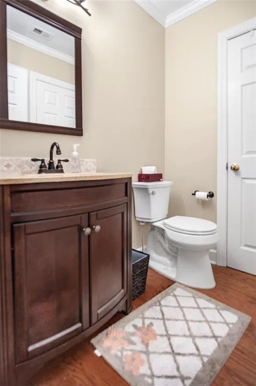 7500 Roswell Road Unit 50, Sandy Springs, Georgia 30350, 3 Bedrooms Bedrooms, ,2 BathroomsBathrooms,Residential,Sold,7500 Roswell Road Unit 50,6871709