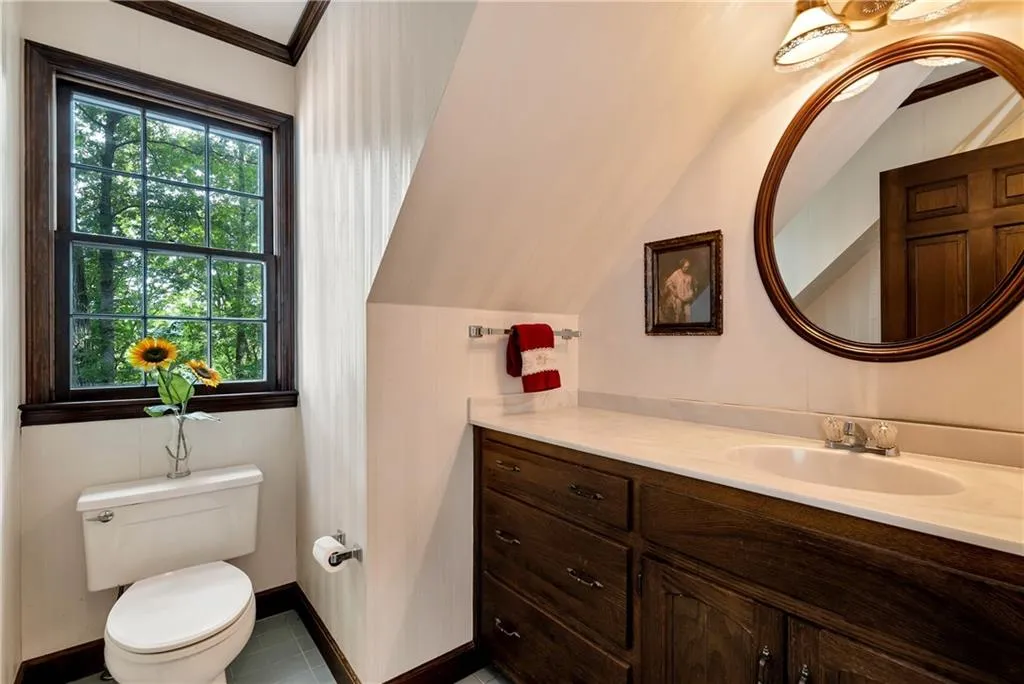 Primary Suite full Bathroom 1