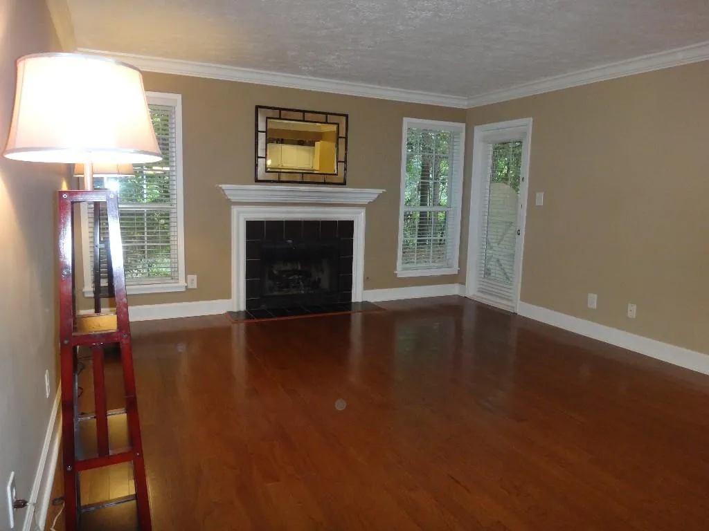 6800 Glenridge Drive Unit 6820j, Atlanta, Georgia 30328, 2 Bedrooms Bedrooms, ,2 BathroomsBathrooms,Residential,Sold,6800 Glenridge Drive Unit 6820j,5573965