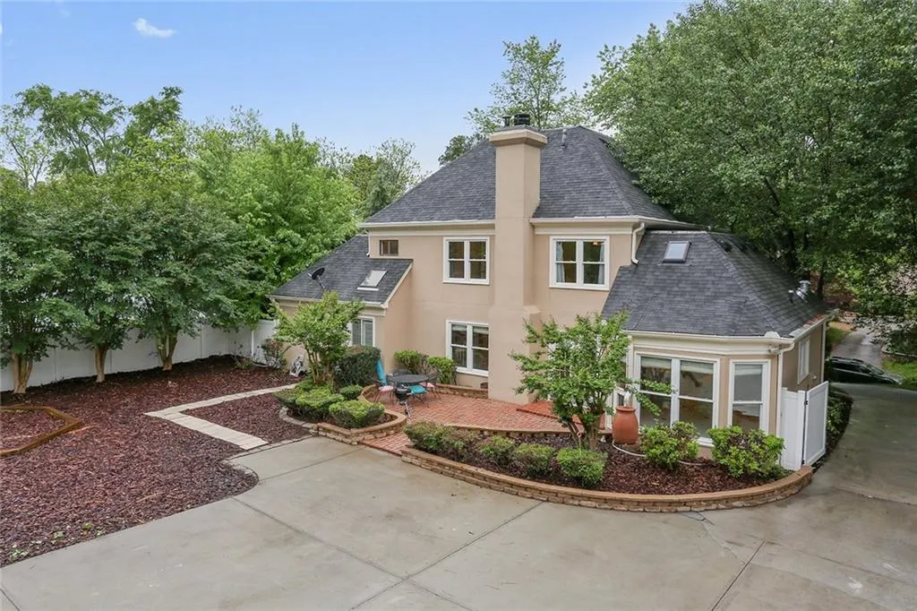 7455 Half Penny Place, Sandy Springs, Georgia 30350, 4 Bedrooms Bedrooms, ,3 BathroomsBathrooms,Residential,Sold,7455 Half Penny Place,5838602
