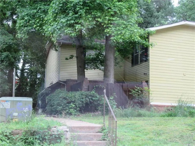 1993 Whitehall Forest Court, Atlanta, Georgia 30316
