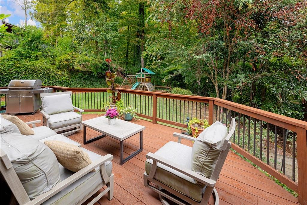 490 Franklin Road, Sandy Springs, Georgia 30342, 6 Bedrooms Bedrooms, ,5 BathroomsBathrooms,Residential,Sold,490 Franklin Road,7286334