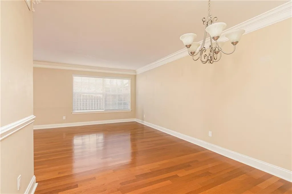 6980 Roswell Road Unit O2, Atlanta, Georgia 30328, 3 Bedrooms Bedrooms, ,2 BathroomsBathrooms,Residential,Sold,6980 Roswell Road Unit O2,7006278