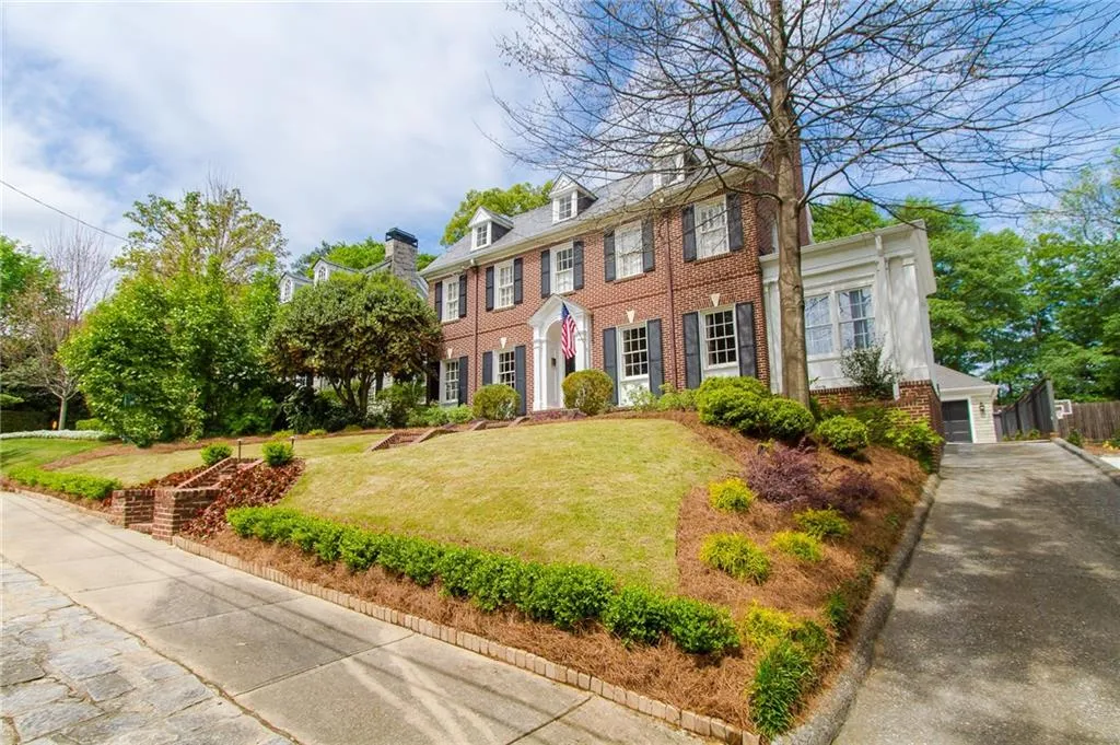 102 Brighton Road, Atlanta, Georgia 30309, 5 Bedrooms Bedrooms, ,5 BathroomsBathrooms,Residential,Sold,102 Brighton Road,5739350