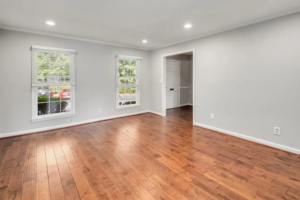 6520 Roswell Road Unit 51, Atlanta, Georgia 30328, 3 Bedrooms Bedrooms, ,2 BathroomsBathrooms,Residential,Sold,6520 Roswell Road Unit 51,7265748