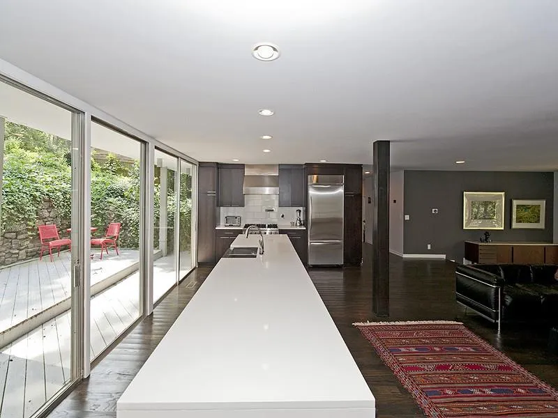 2979 Ridge Valley Road, Atlanta, Georgia 30327, 4 Bedrooms Bedrooms, ,3 BathroomsBathrooms,Residential,Sold,2979 Ridge Valley Road,5607973
