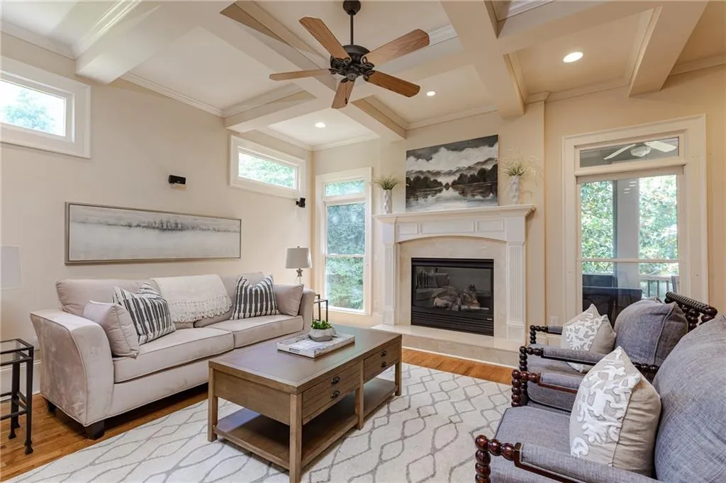 1110 Charles Towne Square, Atlanta, Georgia 30328, 4 Bedrooms Bedrooms, ,3 BathroomsBathrooms,Residential,Sold,1110 Charles Towne Square,6577911