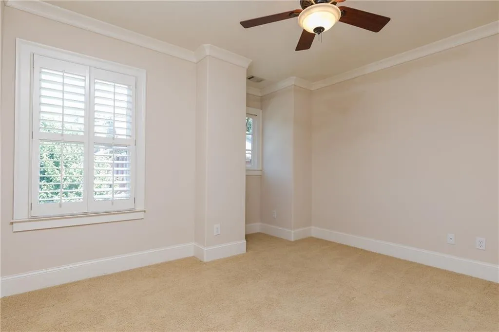 1110 Charles Towne Square, Atlanta, Georgia 30328, 4 Bedrooms Bedrooms, ,3 BathroomsBathrooms,Residential,Sold,1110 Charles Towne Square,6577911