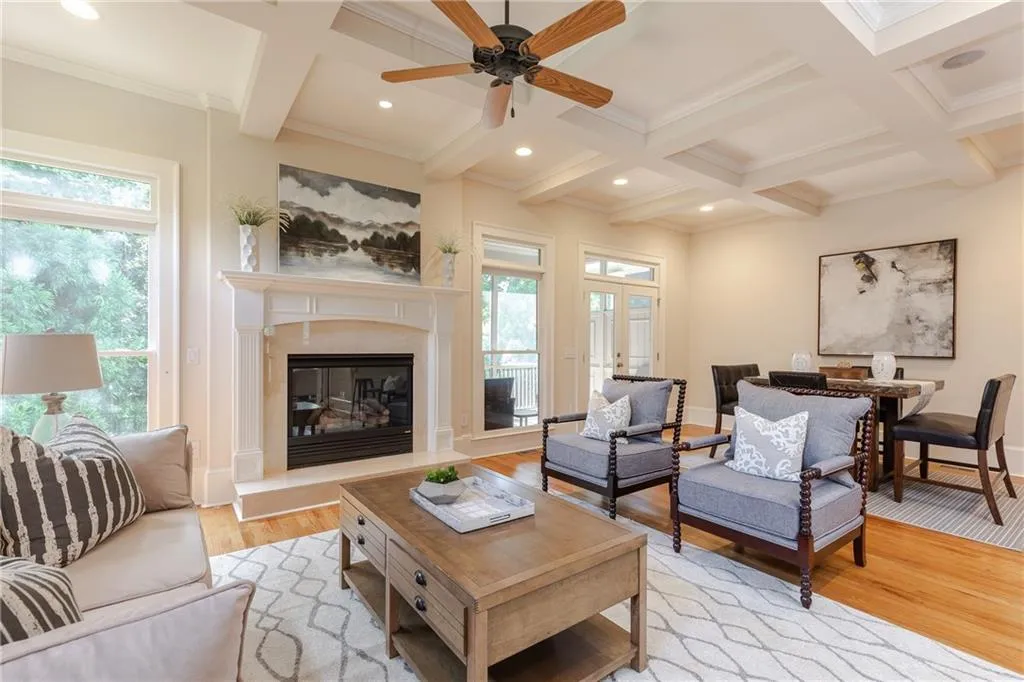 1110 Charles Towne Square, Atlanta, Georgia 30328, 4 Bedrooms Bedrooms, ,3 BathroomsBathrooms,Residential,Sold,1110 Charles Towne Square,6577911