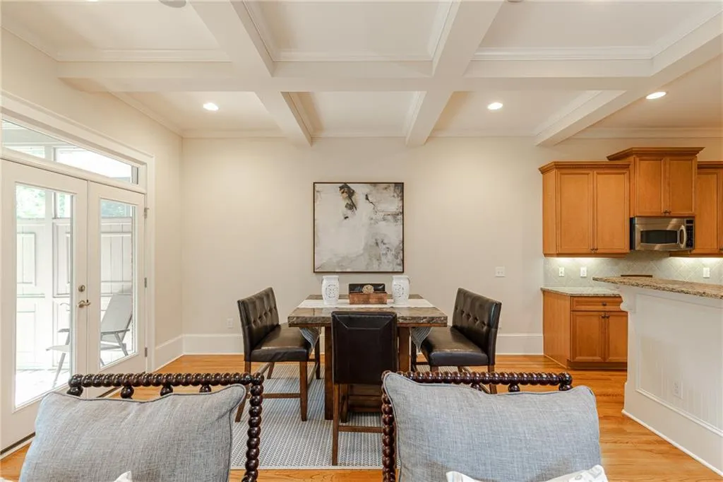 1110 Charles Towne Square, Atlanta, Georgia 30328, 4 Bedrooms Bedrooms, ,3 BathroomsBathrooms,Residential,Sold,1110 Charles Towne Square,6577911