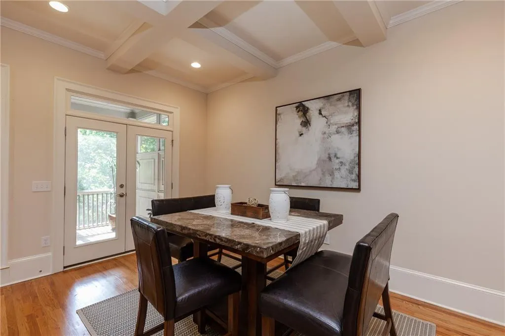 1110 Charles Towne Square, Atlanta, Georgia 30328, 4 Bedrooms Bedrooms, ,3 BathroomsBathrooms,Residential,Sold,1110 Charles Towne Square,6577911