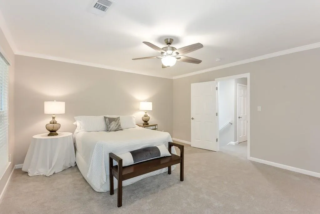 440 The North Chace Unit W-6, Sandy Springs, Georgia 30328, 3 Bedrooms Bedrooms, ,2 BathroomsBathrooms,Residential,Sold,440 The North Chace Unit W-6,6091506