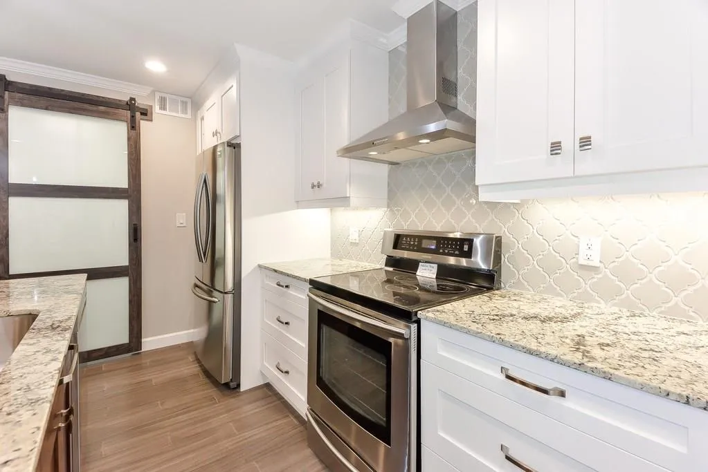 440 The North Chace Unit W-6, Sandy Springs, Georgia 30328, 3 Bedrooms Bedrooms, ,2 BathroomsBathrooms,Residential,Sold,440 The North Chace Unit W-6,6091506