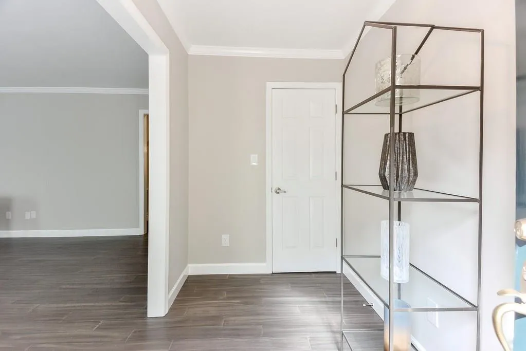 440 The North Chace Unit W-6, Sandy Springs, Georgia 30328, 3 Bedrooms Bedrooms, ,2 BathroomsBathrooms,Residential,Sold,440 The North Chace Unit W-6,6091506