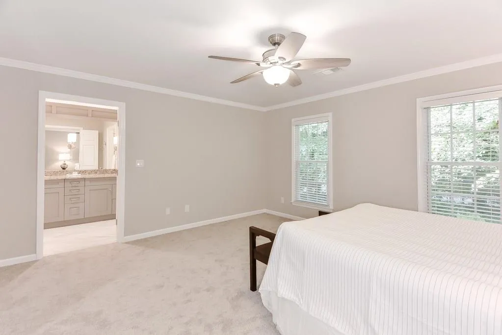 440 The North Chace Unit W-6, Sandy Springs, Georgia 30328, 3 Bedrooms Bedrooms, ,2 BathroomsBathrooms,Residential,Sold,440 The North Chace Unit W-6,6091506