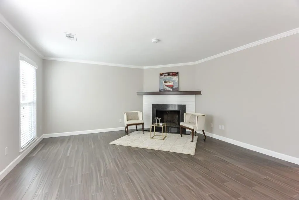 440 The North Chace Unit W-6, Sandy Springs, Georgia 30328, 3 Bedrooms Bedrooms, ,2 BathroomsBathrooms,Residential,Sold,440 The North Chace Unit W-6,6091506