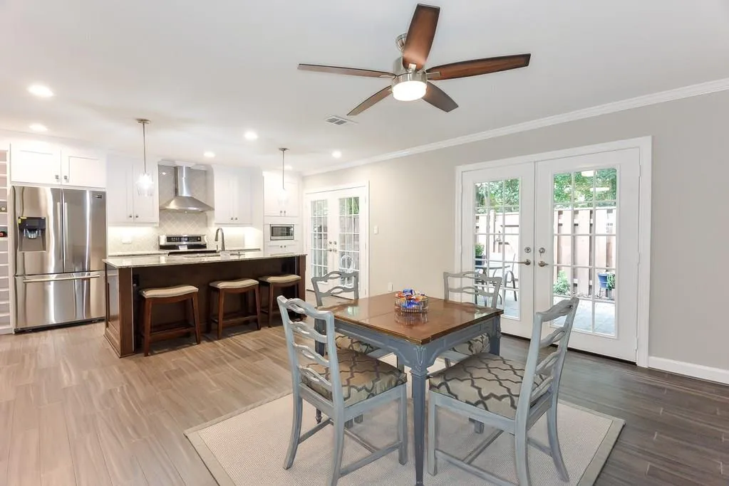 440 The North Chace Unit W-6, Sandy Springs, Georgia 30328, 3 Bedrooms Bedrooms, ,2 BathroomsBathrooms,Residential,Sold,440 The North Chace Unit W-6,6091506