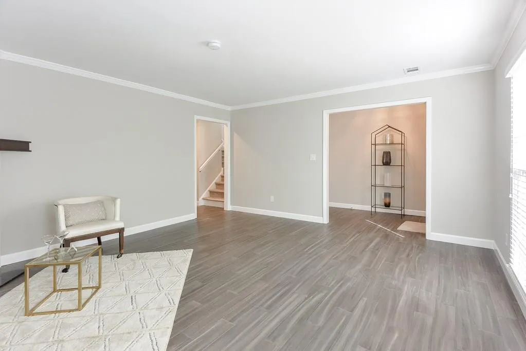 440 The North Chace Unit W-6, Sandy Springs, Georgia 30328, 3 Bedrooms Bedrooms, ,2 BathroomsBathrooms,Residential,Sold,440 The North Chace Unit W-6,6091506