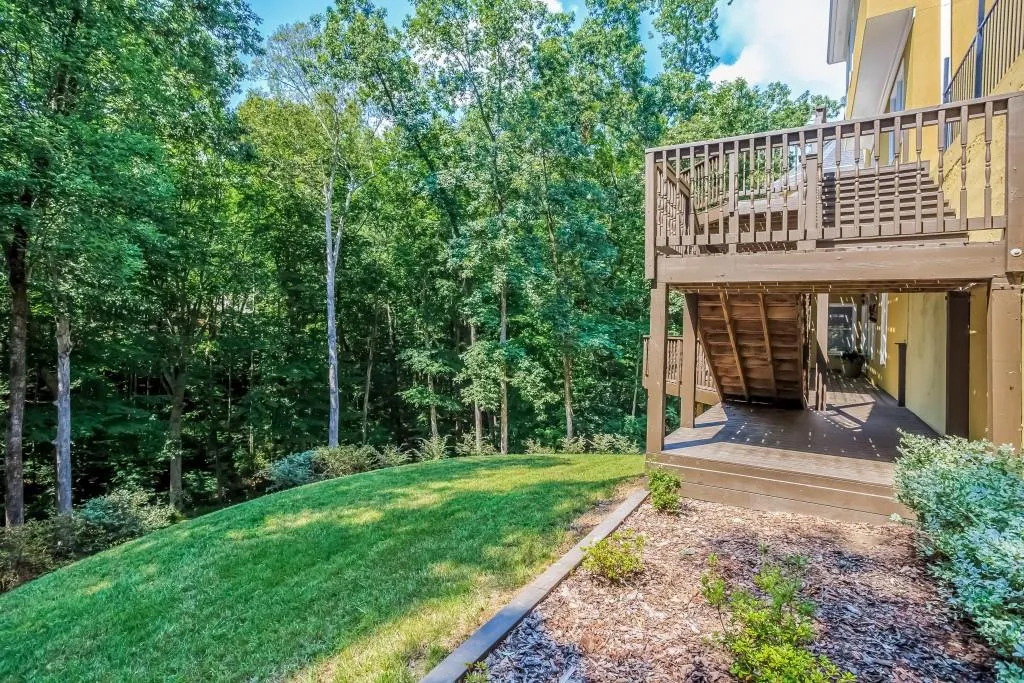 8430 Valemont Drive, Sandy Springs, Georgia 30350, 5 Bedrooms Bedrooms, ,4 BathroomsBathrooms,Residential,Sold,8430 Valemont Drive,5729829
