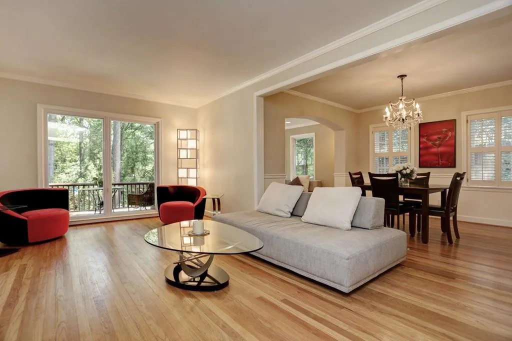 684 Timm Valley Road, Atlanta, Georgia 30305, 3 Bedrooms Bedrooms, ,2 BathroomsBathrooms,Residential,Sold,684 Timm Valley Road,5846613