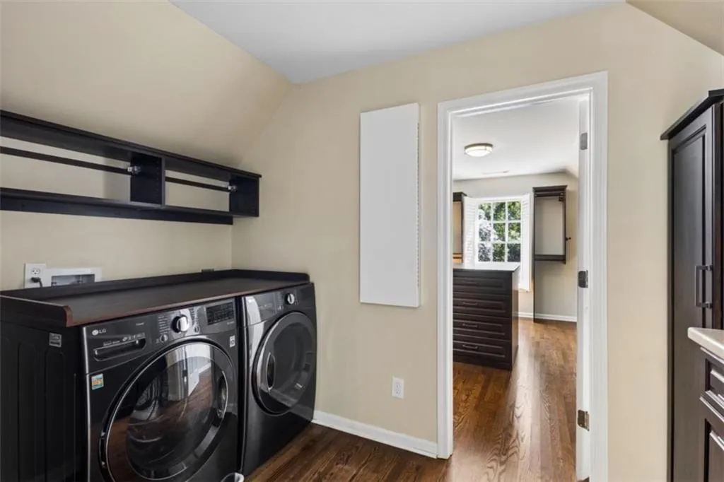 2870 Margaret Mitchell Drive Nw, Atlanta, Georgia 30327, 5 Bedrooms Bedrooms, 0 ,5 BathroomsBathrooms,Residential,For Sale,2870 Margaret Mitchell Drive Nw,7855255