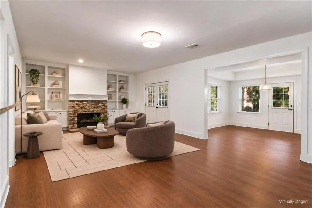 2870 Margaret Mitchell Drive Nw, Atlanta, Georgia 30327, 5 Bedrooms Bedrooms, 0 ,5 BathroomsBathrooms,Residential,For Sale,2870 Margaret Mitchell Drive Nw,7855255