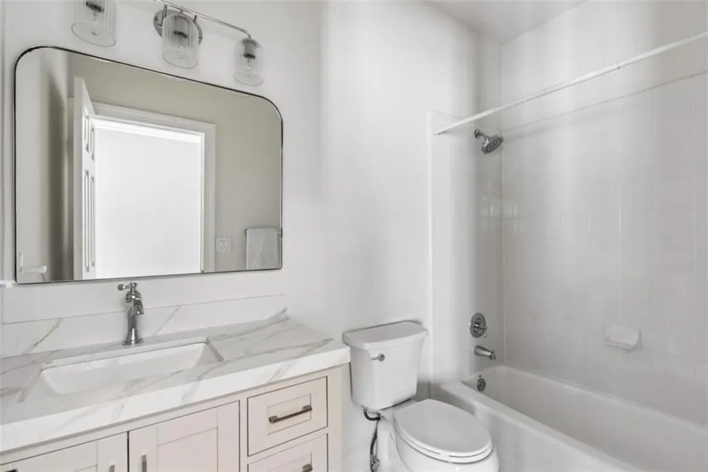 2870 Margaret Mitchell Drive Nw, Atlanta, Georgia 30327, 5 Bedrooms Bedrooms, 0 ,5 BathroomsBathrooms,Residential,For Sale,2870 Margaret Mitchell Drive Nw,7855255