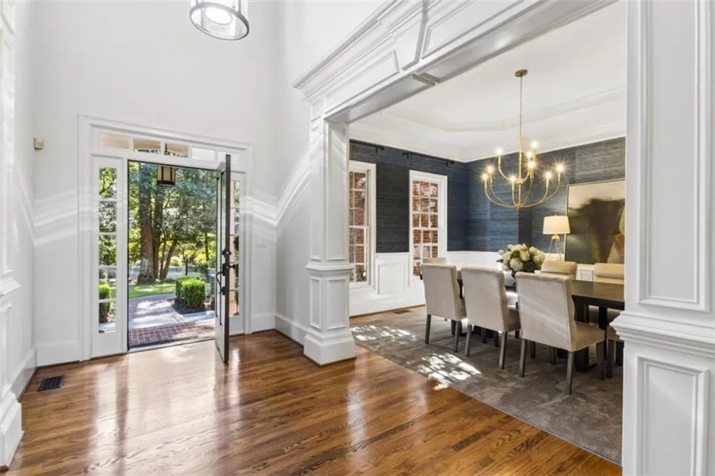 2870 Margaret Mitchell Drive Nw, Atlanta, Georgia 30327, 5 Bedrooms Bedrooms, 0 ,5 BathroomsBathrooms,Residential,For Sale,2870 Margaret Mitchell Drive Nw,7855255