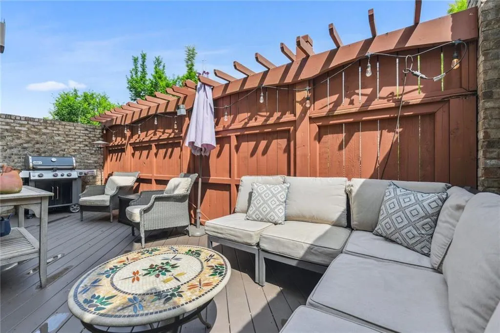 Outdoor area great for grilling and entertaining.