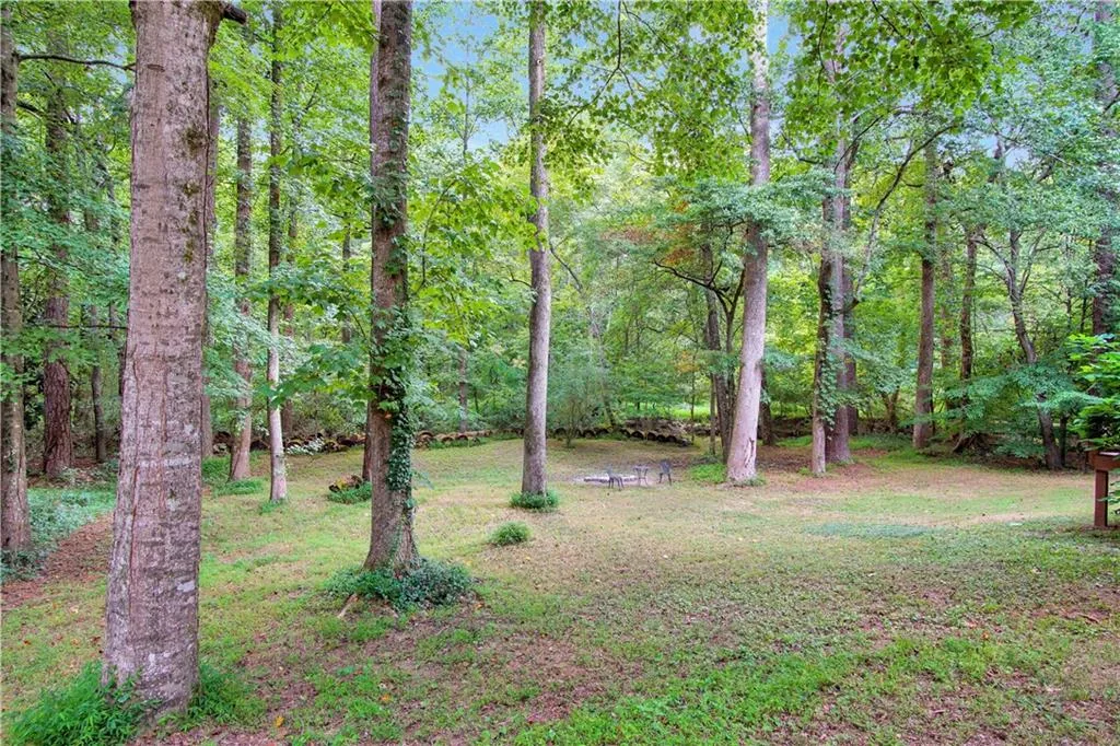 130 Wicksford Glen, Sandy Springs, Georgia 30350, 6 Bedrooms Bedrooms, ,5 BathroomsBathrooms,Residential,Sold,130 Wicksford Glen,6770250