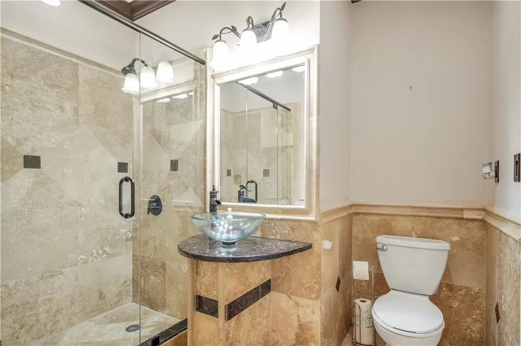 130 Wicksford Glen, Sandy Springs, Georgia 30350, 6 Bedrooms Bedrooms, ,5 BathroomsBathrooms,Residential,Sold,130 Wicksford Glen,6770250