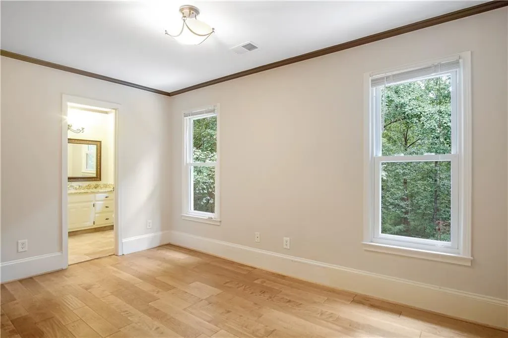 130 Wicksford Glen, Sandy Springs, Georgia 30350, 6 Bedrooms Bedrooms, ,5 BathroomsBathrooms,Residential,Sold,130 Wicksford Glen,6770250
