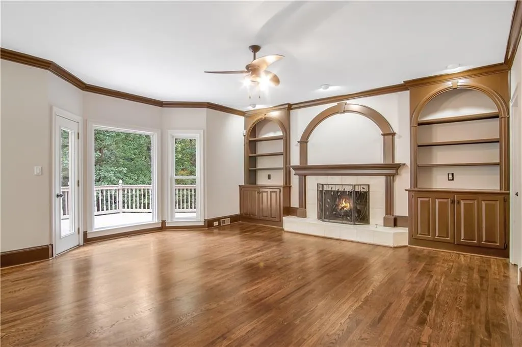 130 Wicksford Glen, Sandy Springs, Georgia 30350, 6 Bedrooms Bedrooms, ,5 BathroomsBathrooms,Residential,Sold,130 Wicksford Glen,6770250