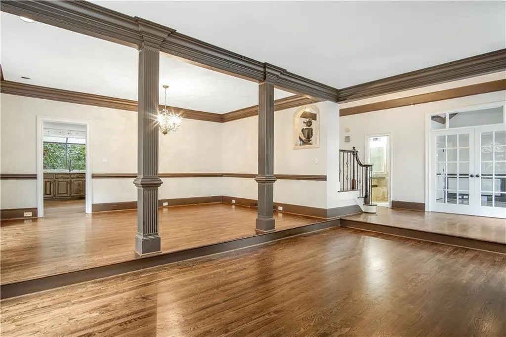 130 Wicksford Glen, Sandy Springs, Georgia 30350, 6 Bedrooms Bedrooms, ,5 BathroomsBathrooms,Residential,Sold,130 Wicksford Glen,6770250