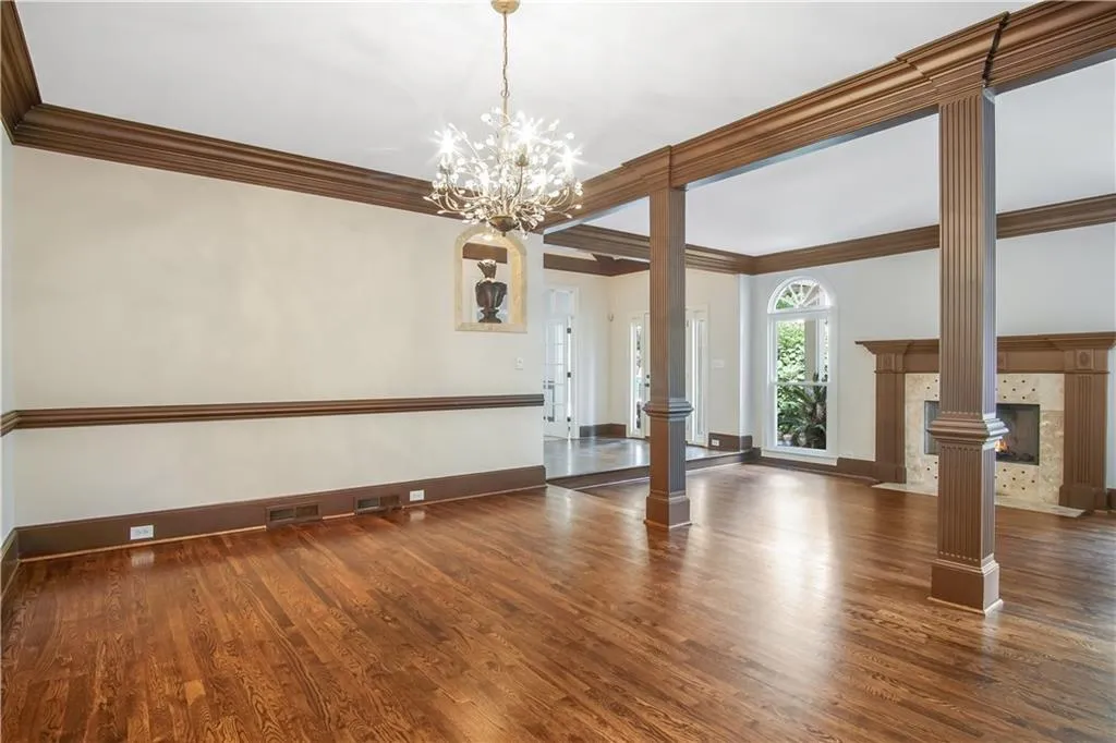 130 Wicksford Glen, Sandy Springs, Georgia 30350, 6 Bedrooms Bedrooms, ,5 BathroomsBathrooms,Residential,Sold,130 Wicksford Glen,6770250