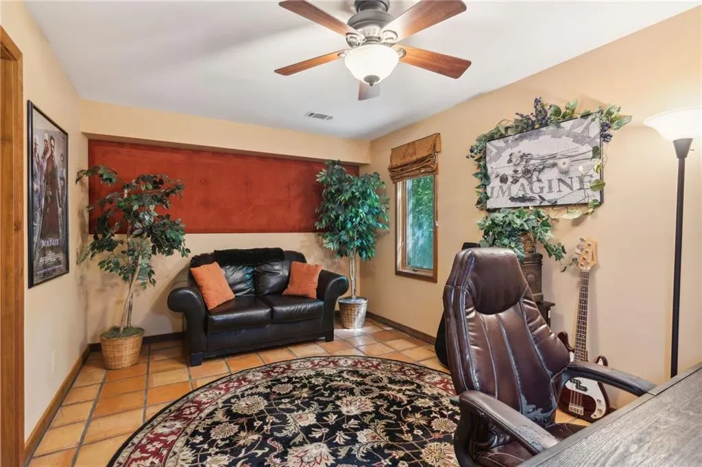 5090 Nesbit Ferry Lane, Atlanta, Georgia 30350, 4 Bedrooms Bedrooms, ,3 BathroomsBathrooms,Residential,Sold,5090 Nesbit Ferry Lane,7504779