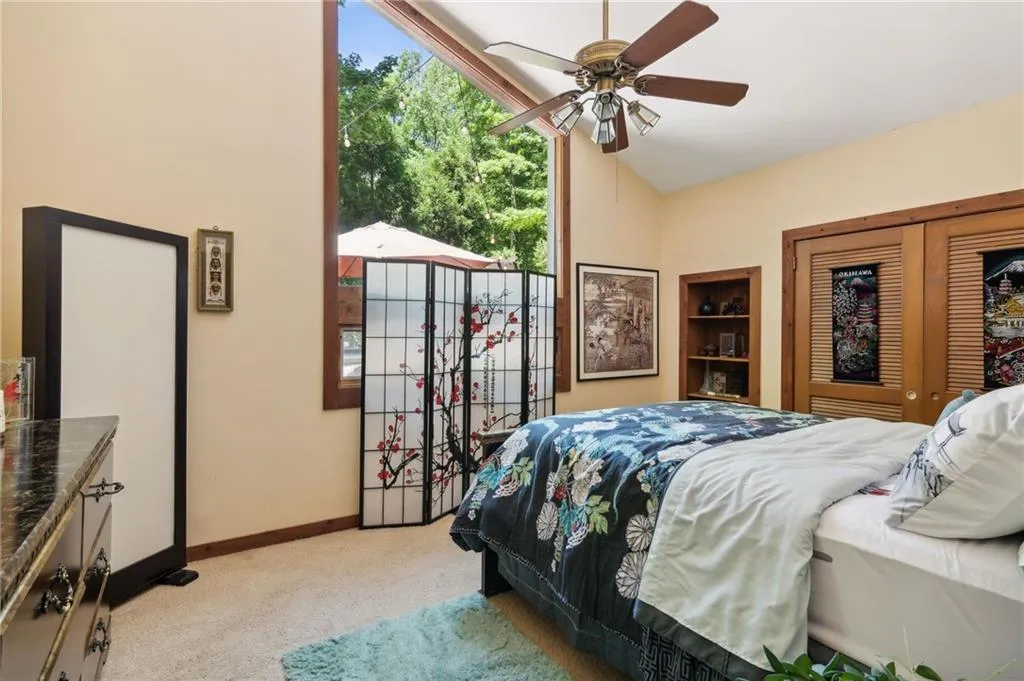 5090 Nesbit Ferry Lane, Atlanta, Georgia 30350, 4 Bedrooms Bedrooms, ,3 BathroomsBathrooms,Residential,Sold,5090 Nesbit Ferry Lane,7504779