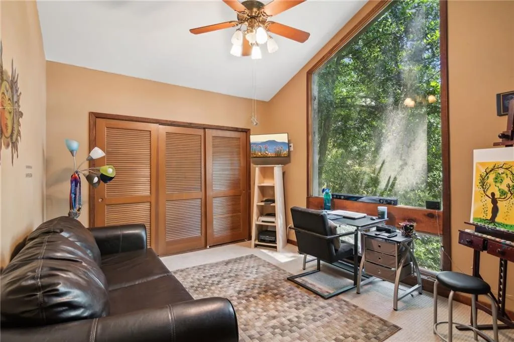 5090 Nesbit Ferry Lane, Atlanta, Georgia 30350, 4 Bedrooms Bedrooms, ,3 BathroomsBathrooms,Residential,Sold,5090 Nesbit Ferry Lane,7504779